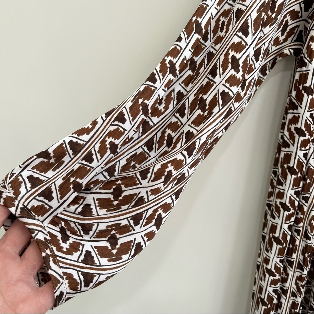 Chicos Tie-Front Drama Kimono duster satin lightweight fabric brown white S/M - Picture 6 of 10